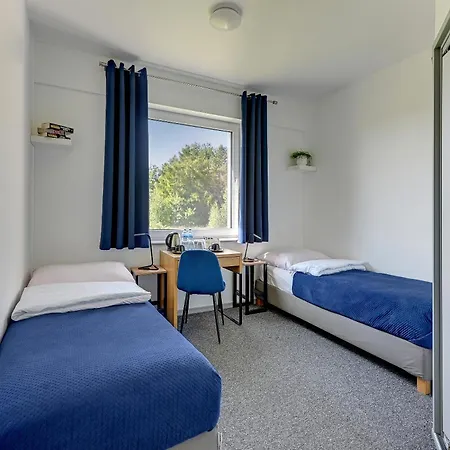 Alojamento de Acomodação e Pequeno-almoço Mile Airport & Parking Dlugoterminowy