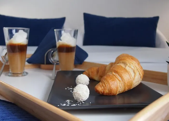 Mile Airport & Parking Dlugoterminowy 4*